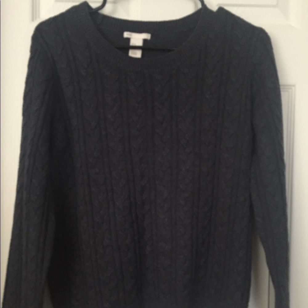 Gray cable knit sweater